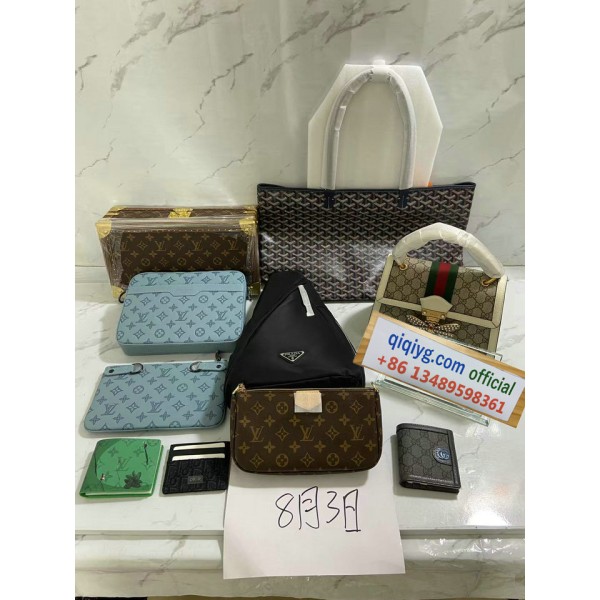 qiqiyg.com whatsapp:+8613489598361 Sacs à main et vêtements de mode en gros Darcy-yupoo Topk8-05