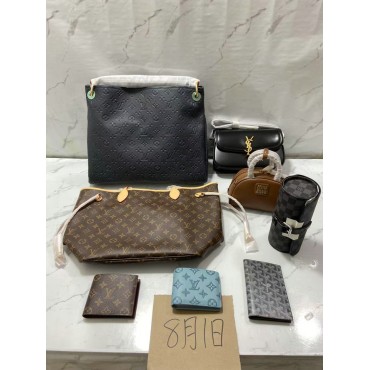 qiqiyg.com whatsapp:+8613489598361 Sacs à main et vêtements de mode en gros Darcy-yupoo Topk8-07