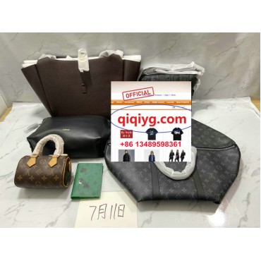 qiqiyg.com whatsapp:+8613489598361 Sacs à main et vêtements de mode en gros Darcy-yupoo Topk8-19