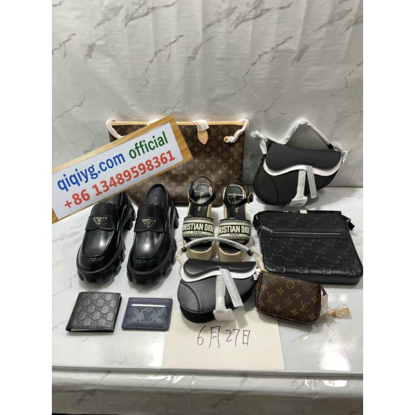 qiqiyg.com whatsapp:+8613489598361 Sacs à main et vêtements de mode en gros Darcy-yupoo Topk8-42