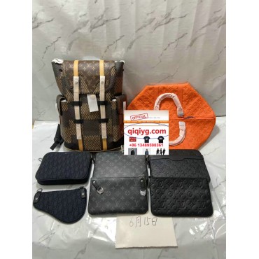 qiqiyg.com whatsapp:+8613489598361 Sacs à main et vêtements de mode en gros Darcy-yupoo Topk8-89
