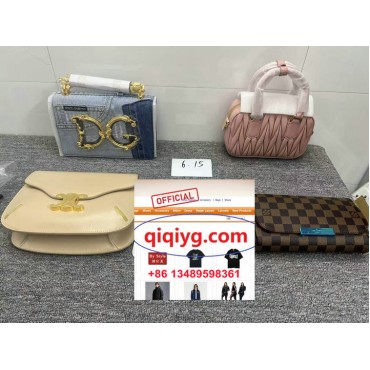 qiqiyg.com whatsapp:+8613489598361 Sacs à main et vêtements de mode en gros Darcy-yupoo Topk8-90