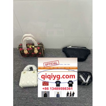 qiqiyg.com whatsapp:+8613489598361 Sacs à main et vêtements de mode en gros Darcy-yupoo Topk8-113