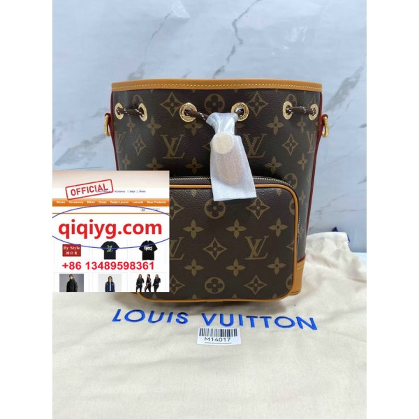 qiqiyg.com whatsapp:+8613489598361 Sacs à main et vêtements de mode en gros Darcy-yupoo Topk8-132