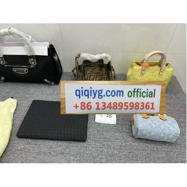 qiqiyg.com whatsapp:+8613489598361 Sacs à main et vêtements de mode en gros Darcy-yupoo Topk8-145