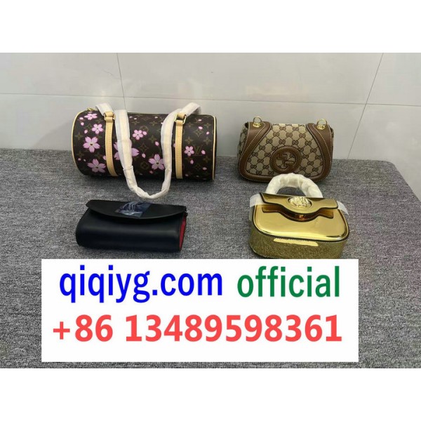 qiqiyg.com whatsapp:+8613489598361 Sacs à main et vêtements de mode en gros Darcy-yupoo Topk8-150