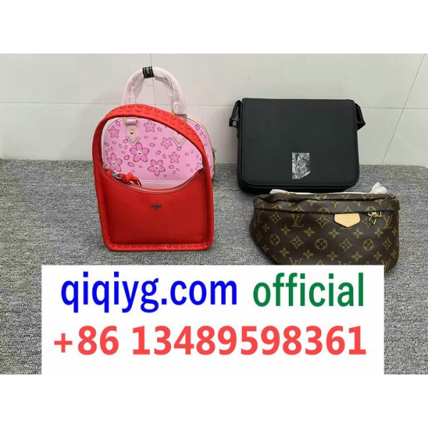 qiqiyg.com whatsapp:+8613489598361 Sacs à main et vêtements de mode en gros Darcy-yupoo Topk8-164