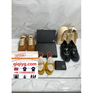 qiqiyg.com whatsapp:+8613489598361 Sacs à main et vêtements de mode en gros Darcy-yupoo Topk8-166