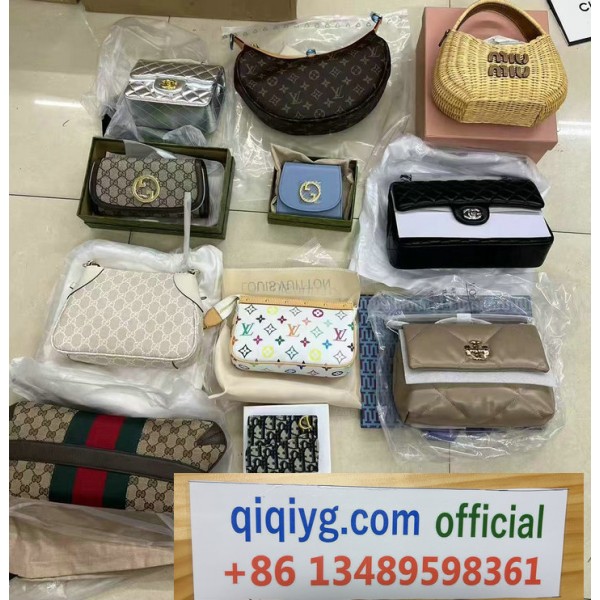 qiqiyg.com whatsapp:+8613489598361 Sacs à main et vêtements de mode en gros Darcy-yupoo Topk8-170